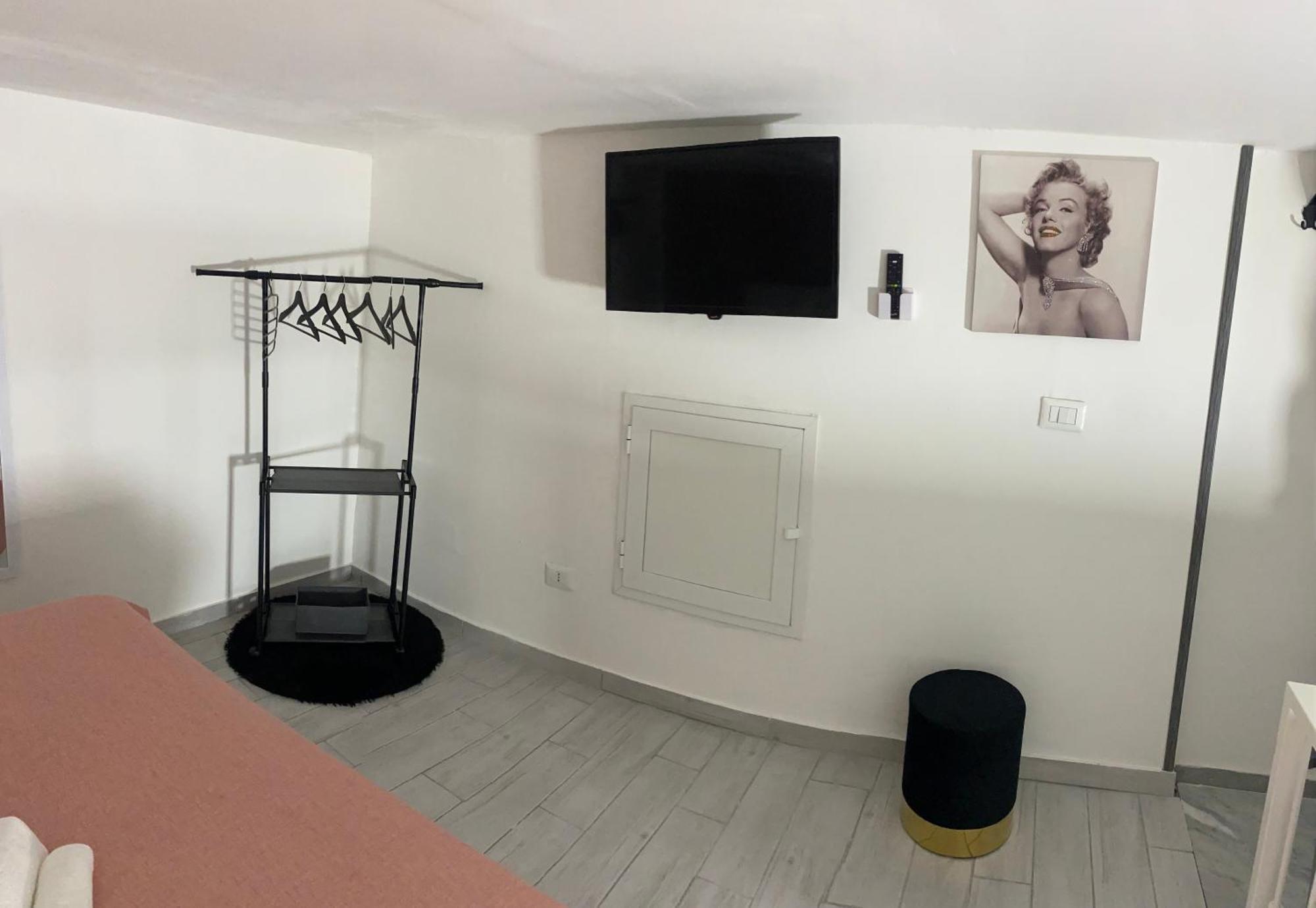 House Quartieri Sasymary Napels Buitenkant foto