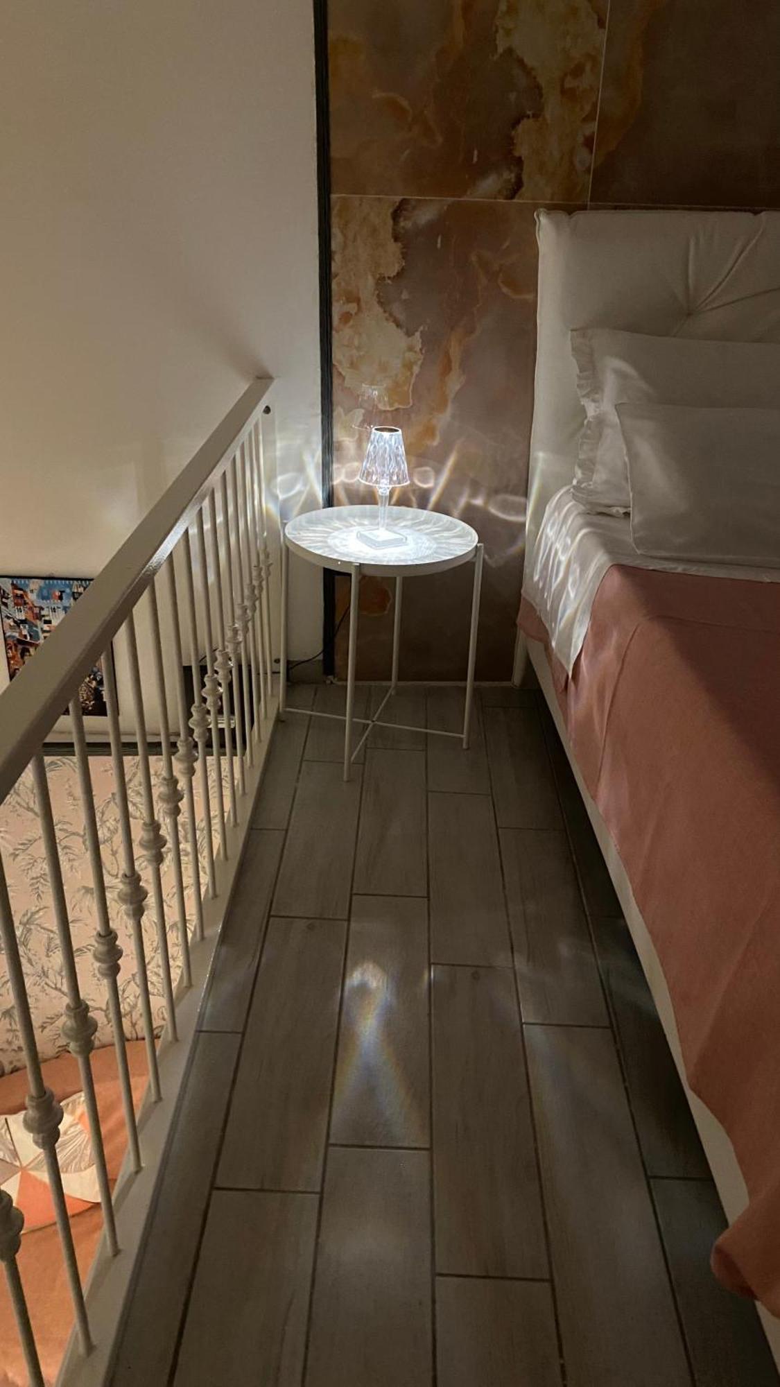 House Quartieri Sasymary Napels Buitenkant foto
