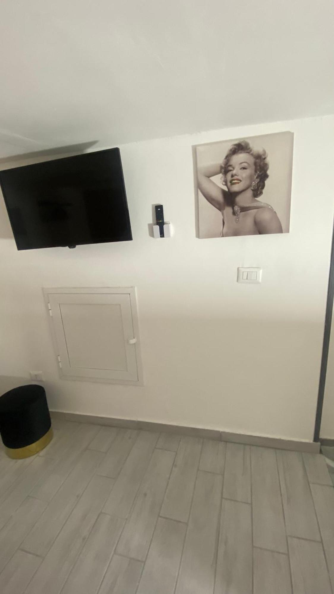 House Quartieri Sasymary Napels Buitenkant foto